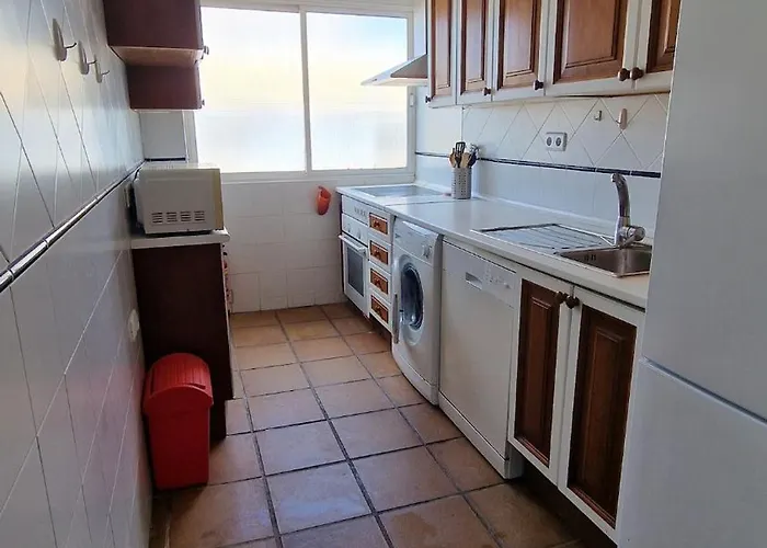 Atico Con Esplendida Terraza * كاديز