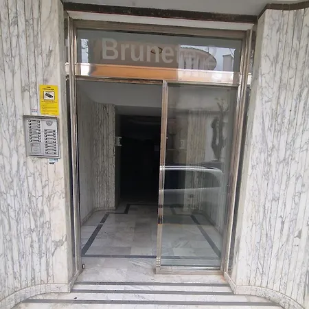 Atico Con Esplendida Terraza Διαμέρισμα *