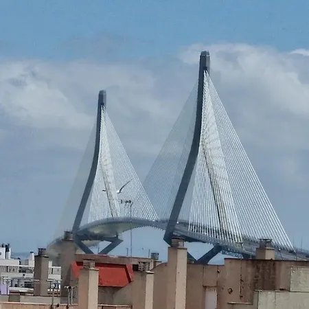 Atico Con Esplendida Terraza * Cádiz