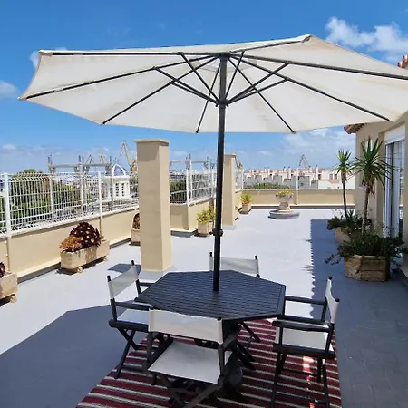 ático Con Espléndida Terraza Apartamento *